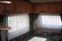 HOBBY 440 SFE трейлер, большая кровать и окна