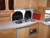 Hobby 560 Prestige автокараван, мойка, газовая плита, свч печка, шкафы Hobby 560 Prestige автокараван, мойка, газовая плита, свч печка, шкафы