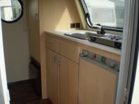 Tabbert T@B 320 Offroad автоприцеп, внутри - газовая плита, мойка, шкафы